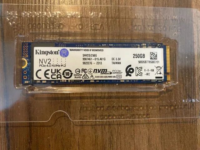 SSD Kingston M2 250gb usado