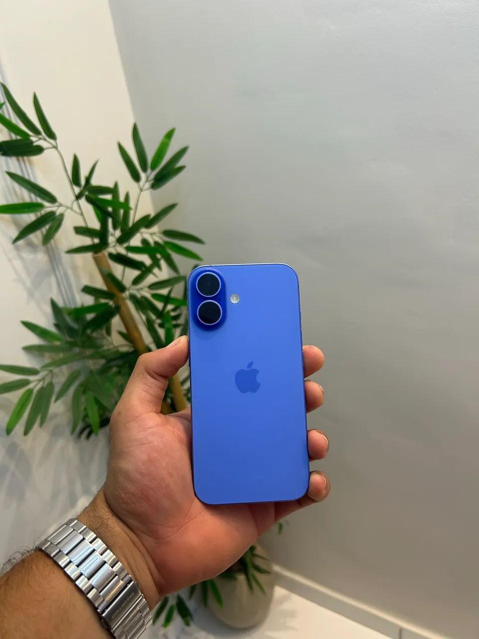 iPhone 16 128gb 