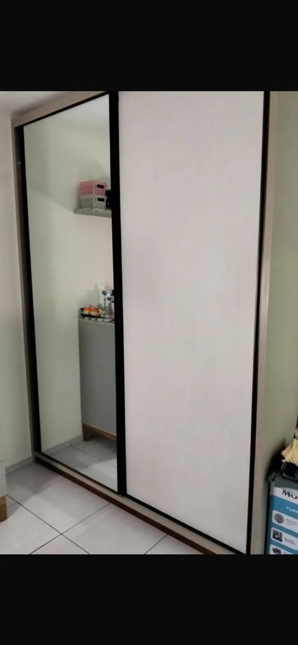 Guarda roupa material mdf