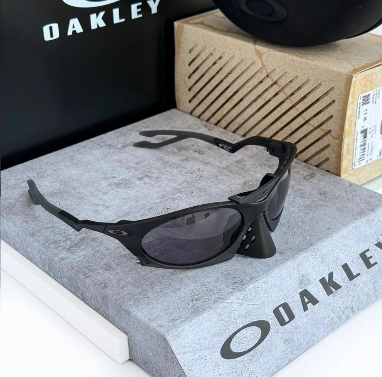  Óculos Oakley plantaris black - Foto 2