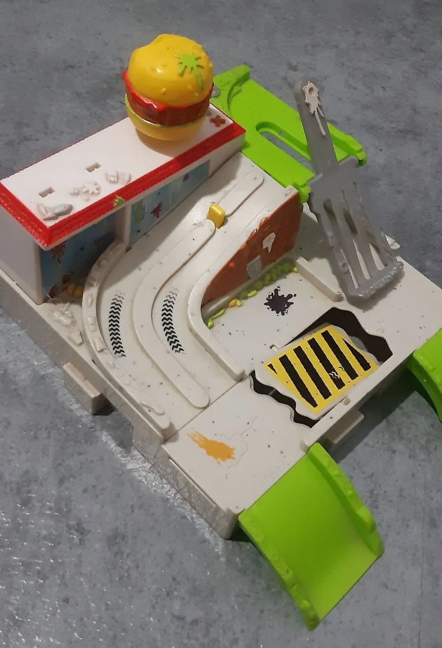 Pista Trash Wheels - Trash Burger - Foto 3
