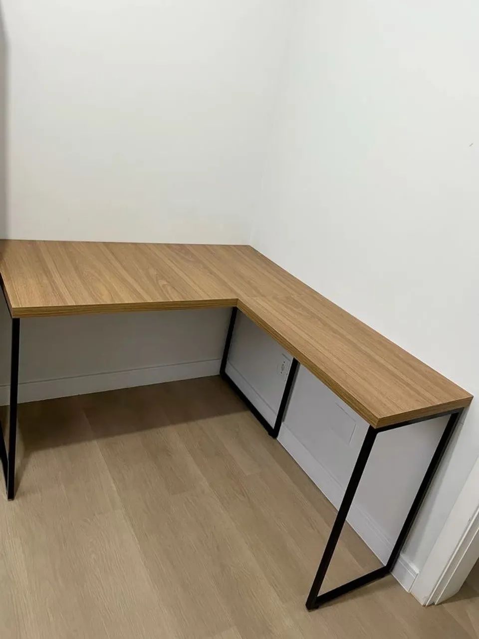 escrivaninha em L