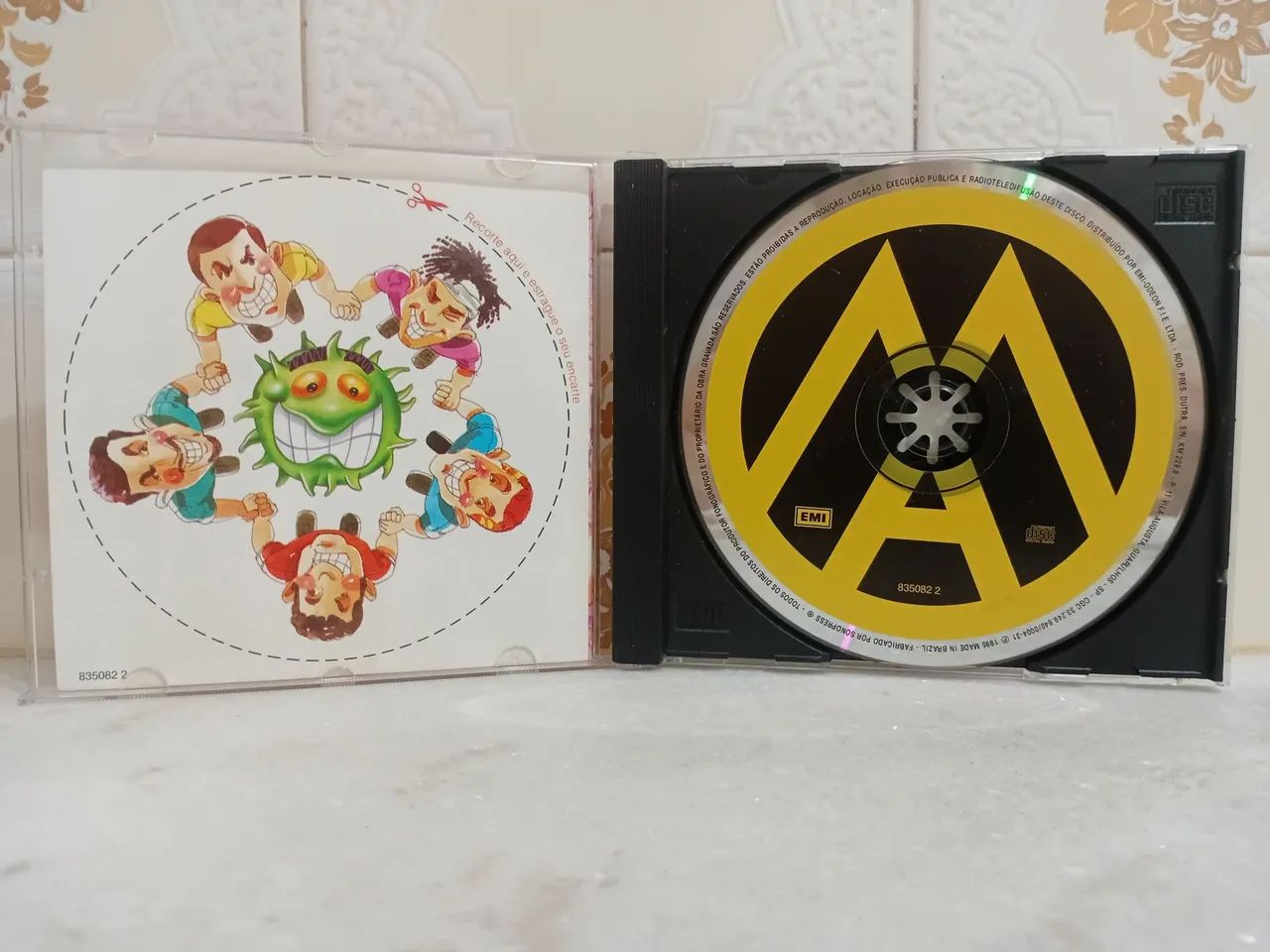 CD Mamonas Assassinas - Foto 2