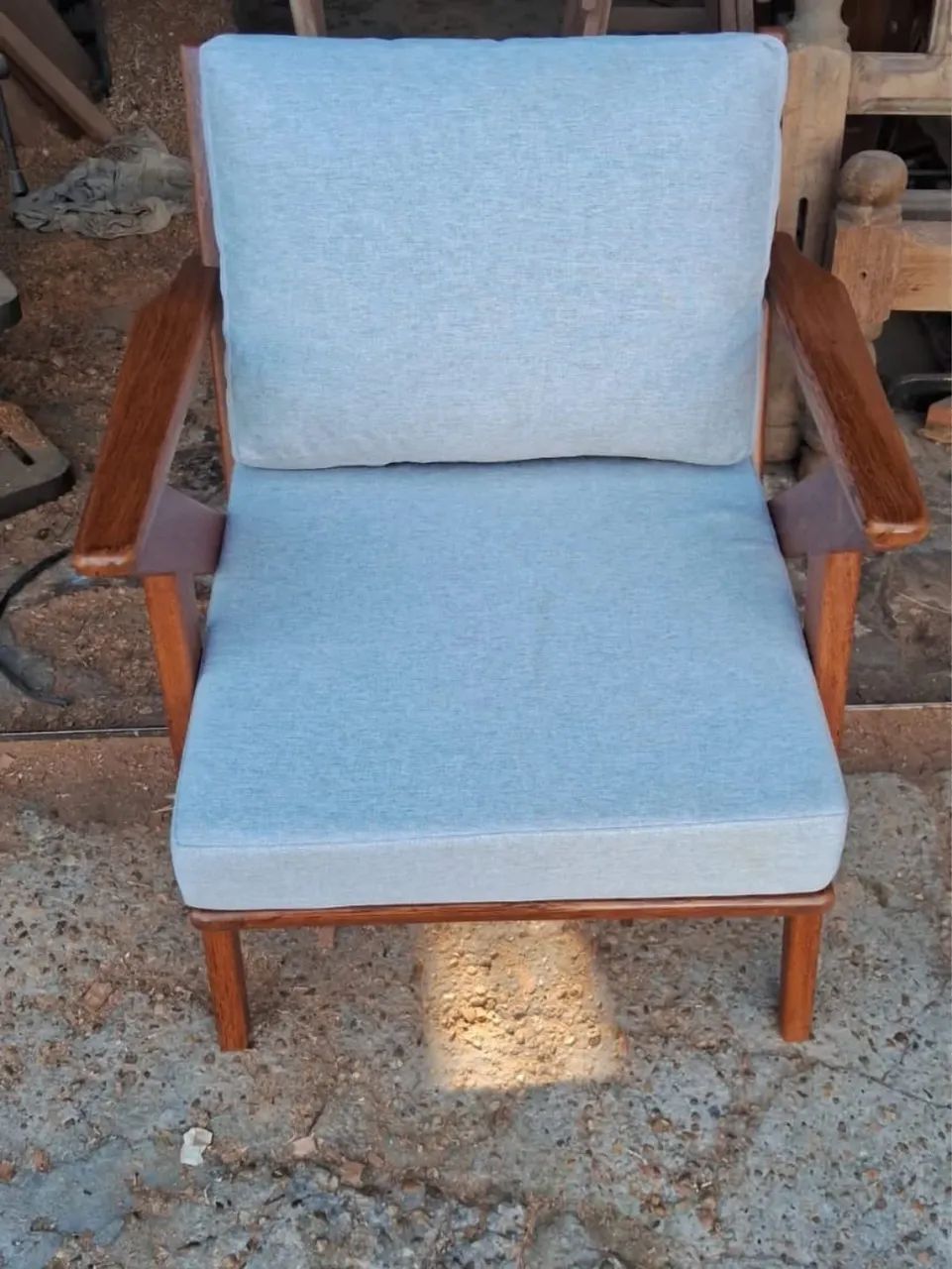 Vende-se DUAS poltronas sucupira vermelha  - Foto 4