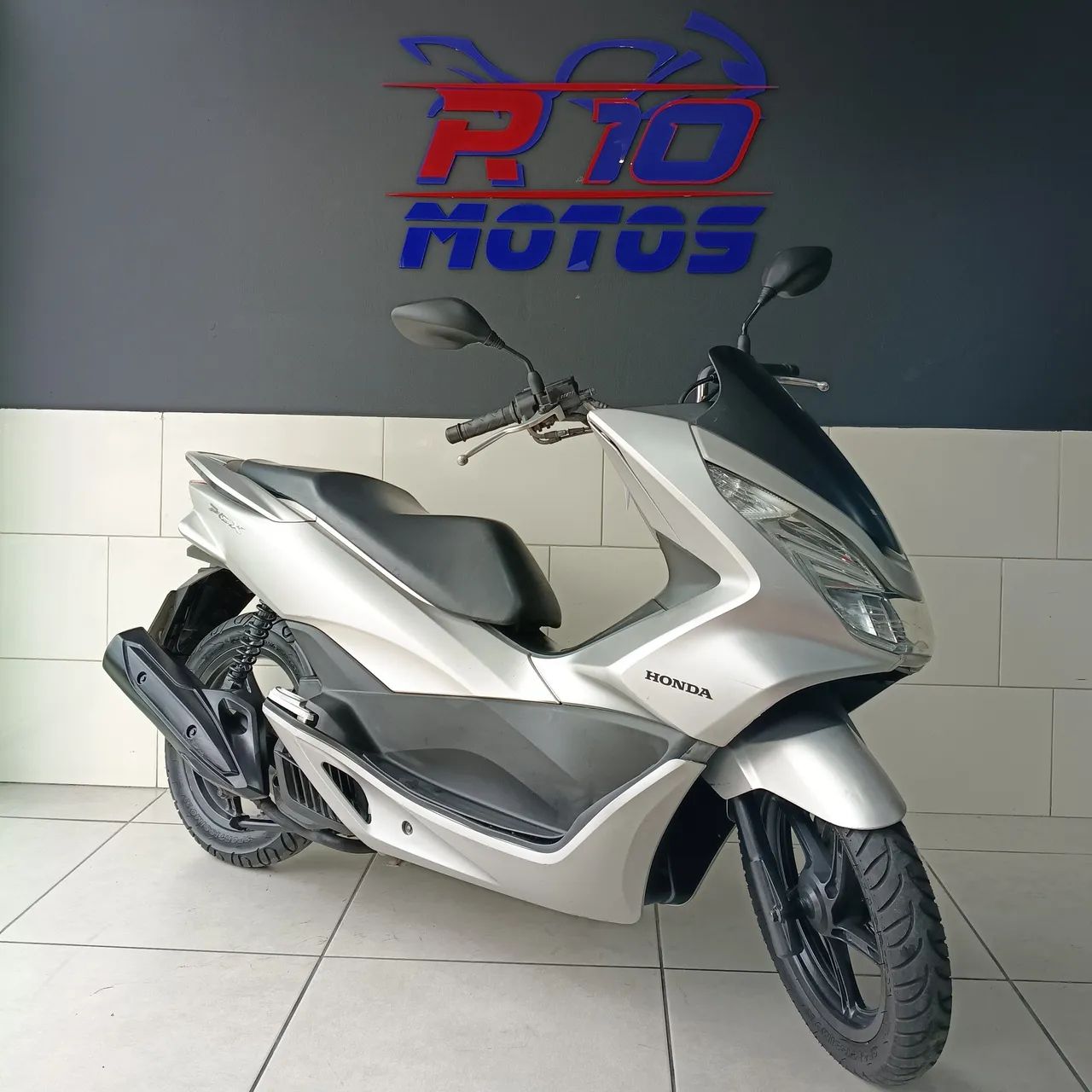PCX 150 DLX  - Foto 3