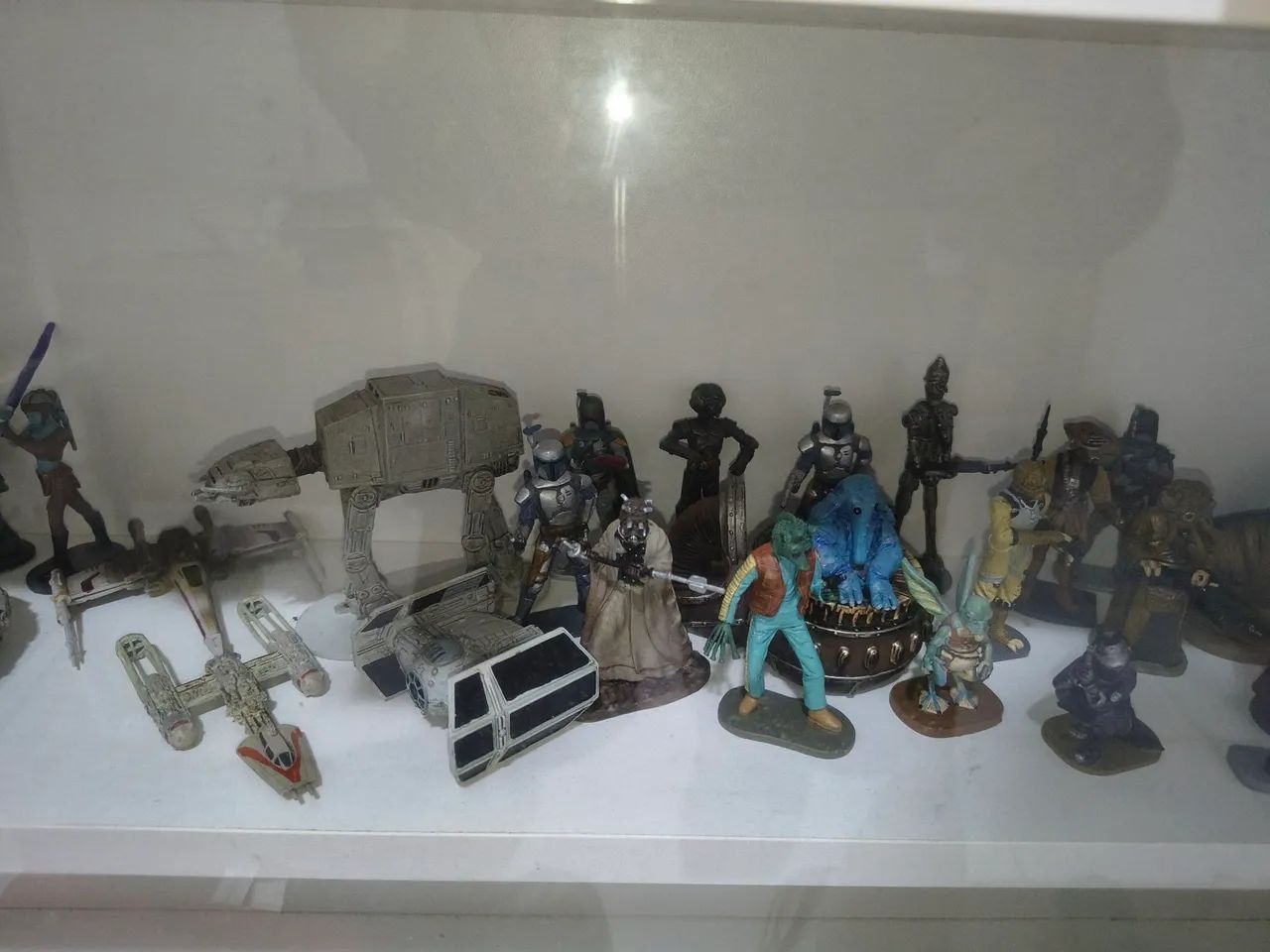 Star Wars - Miniaturas de metal - DeAgostini 53 peças(Acompanha expositor) - Foto 3