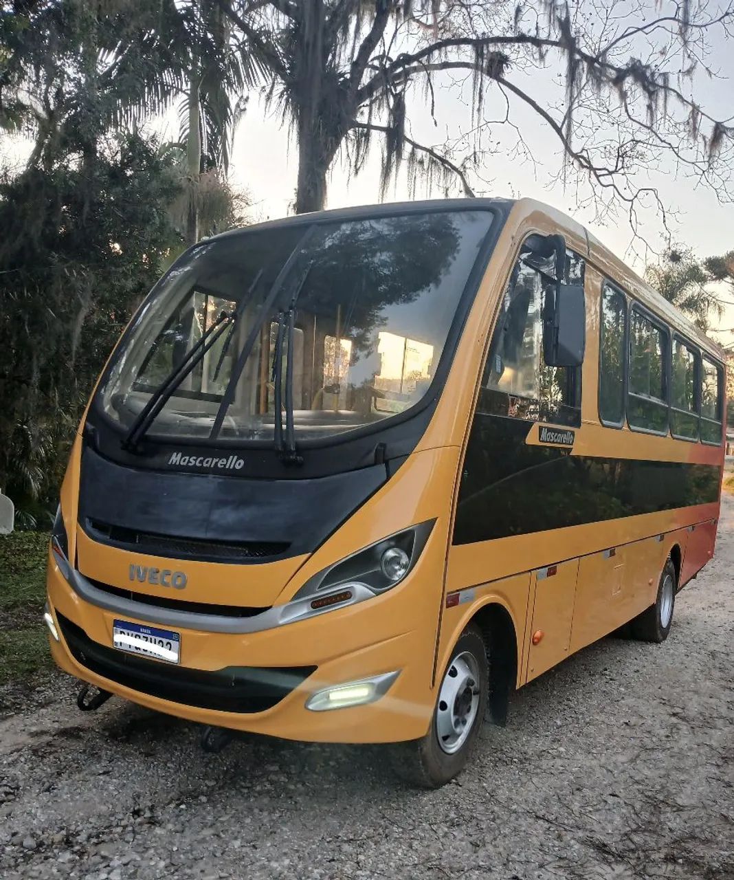 Micro Ônibus Mascarello Iveco ano 2016/16 Escolar Motorhome Transporte  Empresarial 