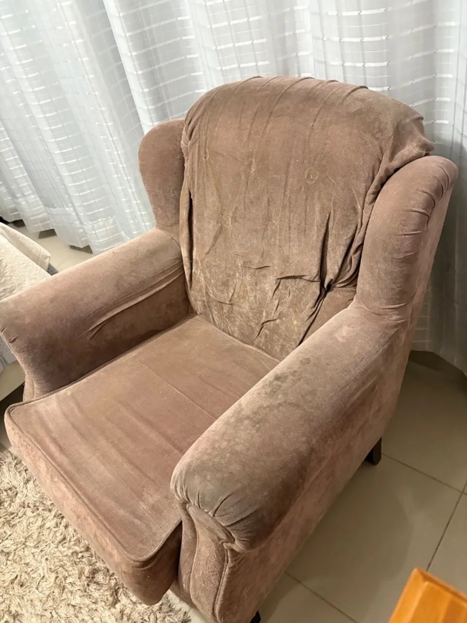 Armchair444757638141061122