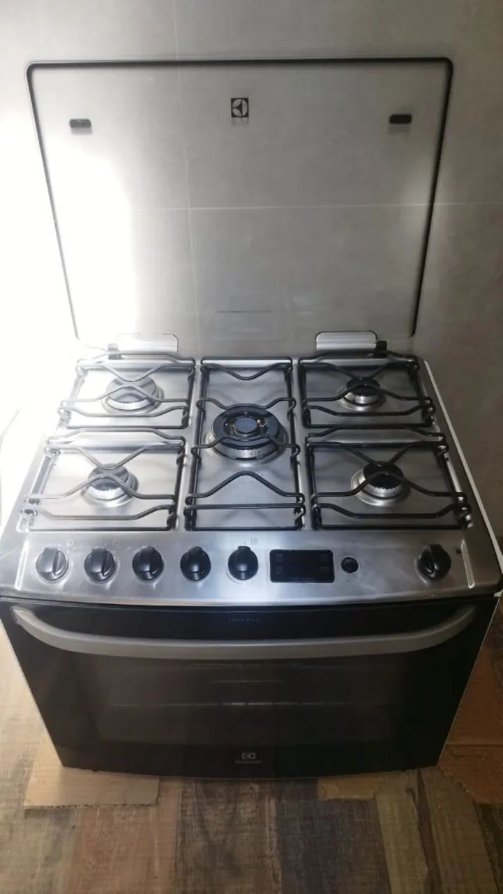 Fogão de embutir 5 bocas Eletrolux (76EBR) - Foto 2