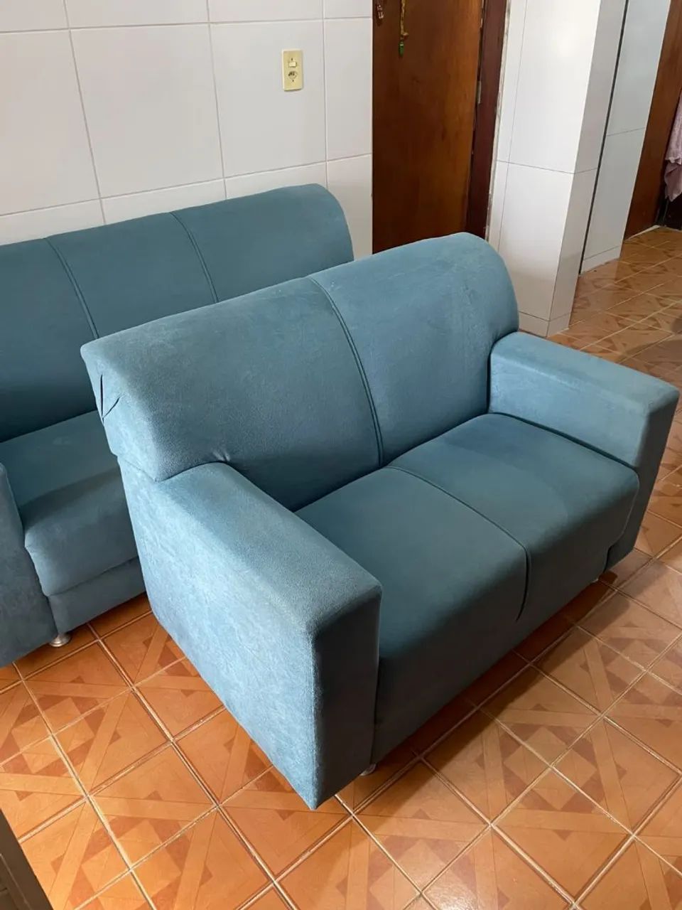 SOFÁS DE 2 e 3 LUGARES - Foto 3