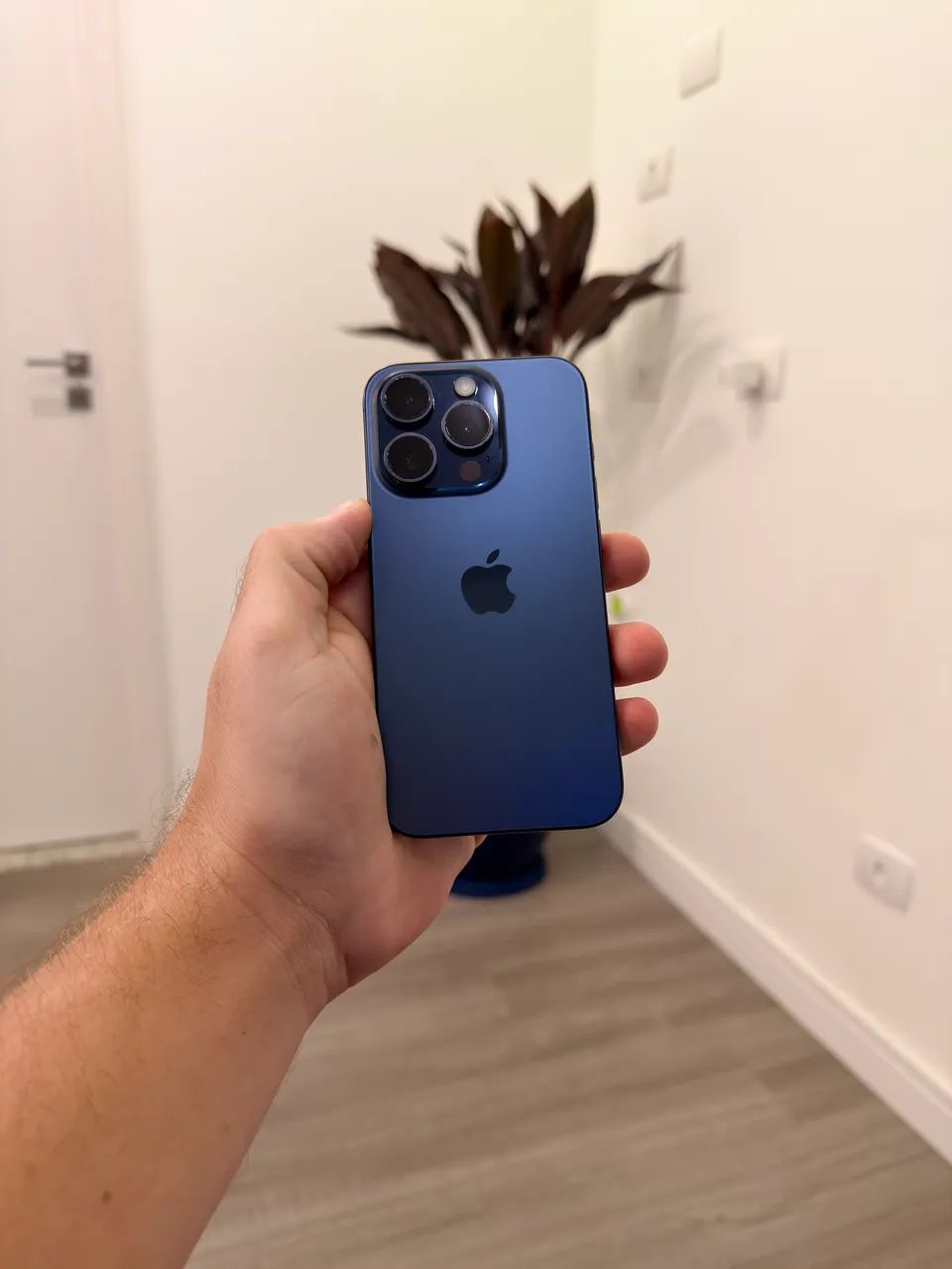 iPhone 15 pro 256gb / Impecável - Azul - Celulares e Smartphones