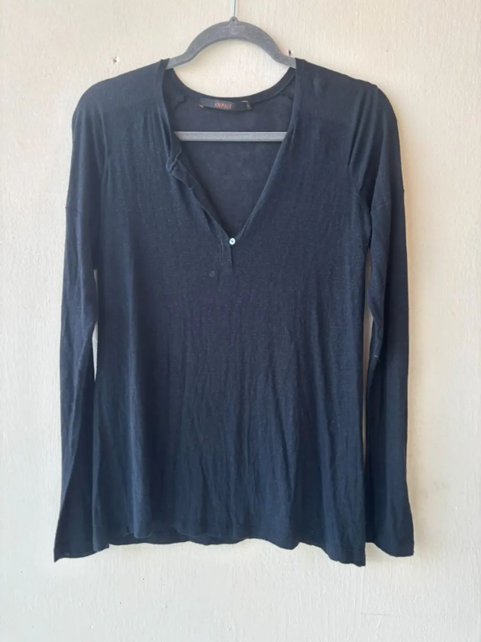 Blusa da marca Animale preta, tamanho G. Basica. - Foto 3