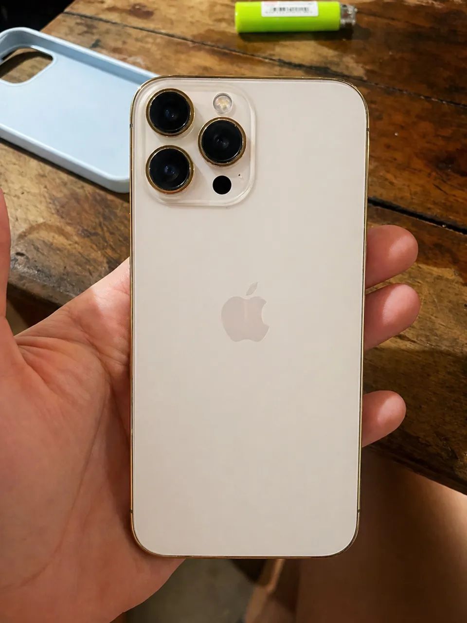 iPhone 13 Pro Max 128g gold - Celulares e Smartphones - Aquiraz