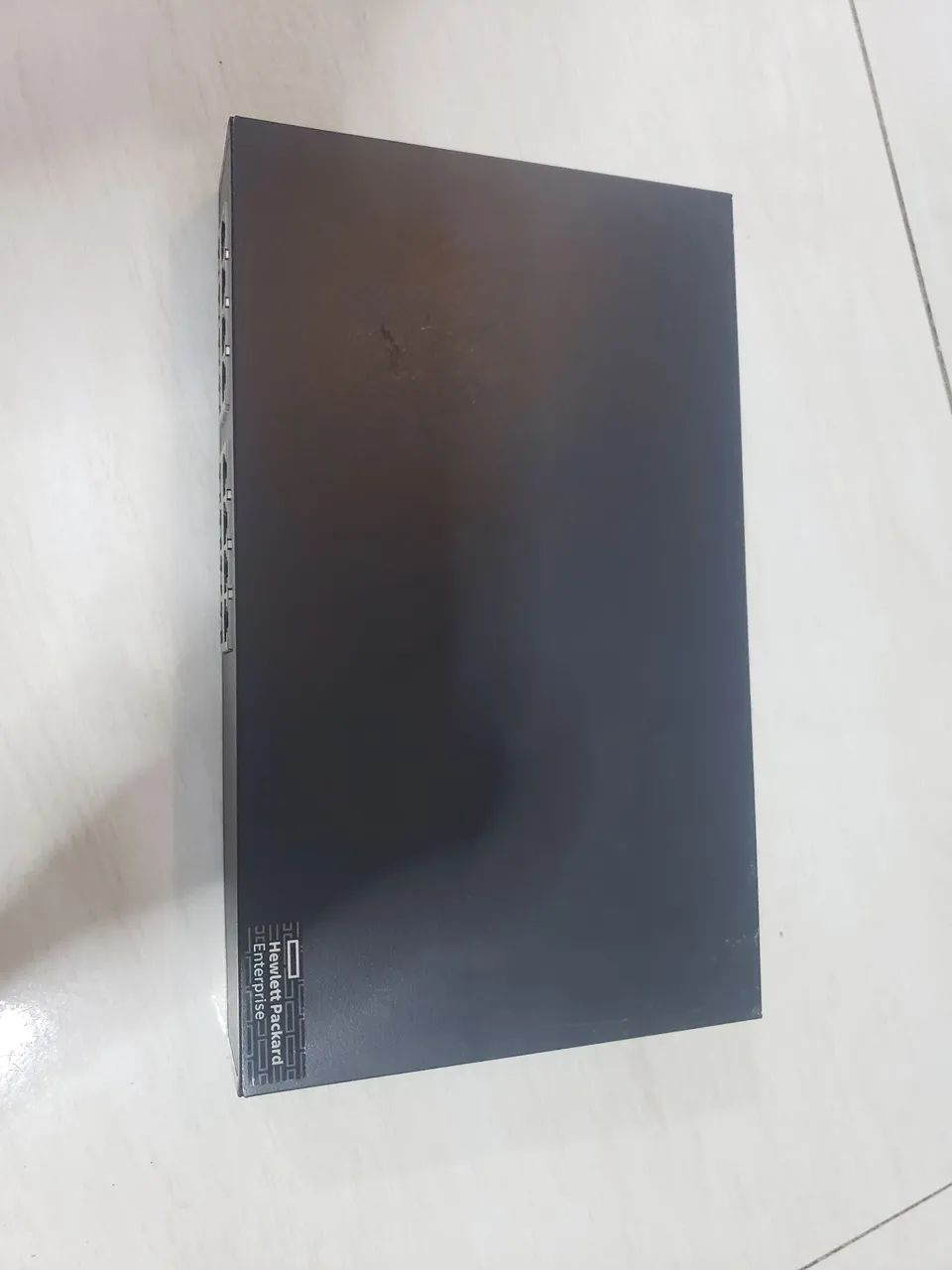 switch HPE OfficeConnect 1420-16G (Modelo JH016A) - Foto 3