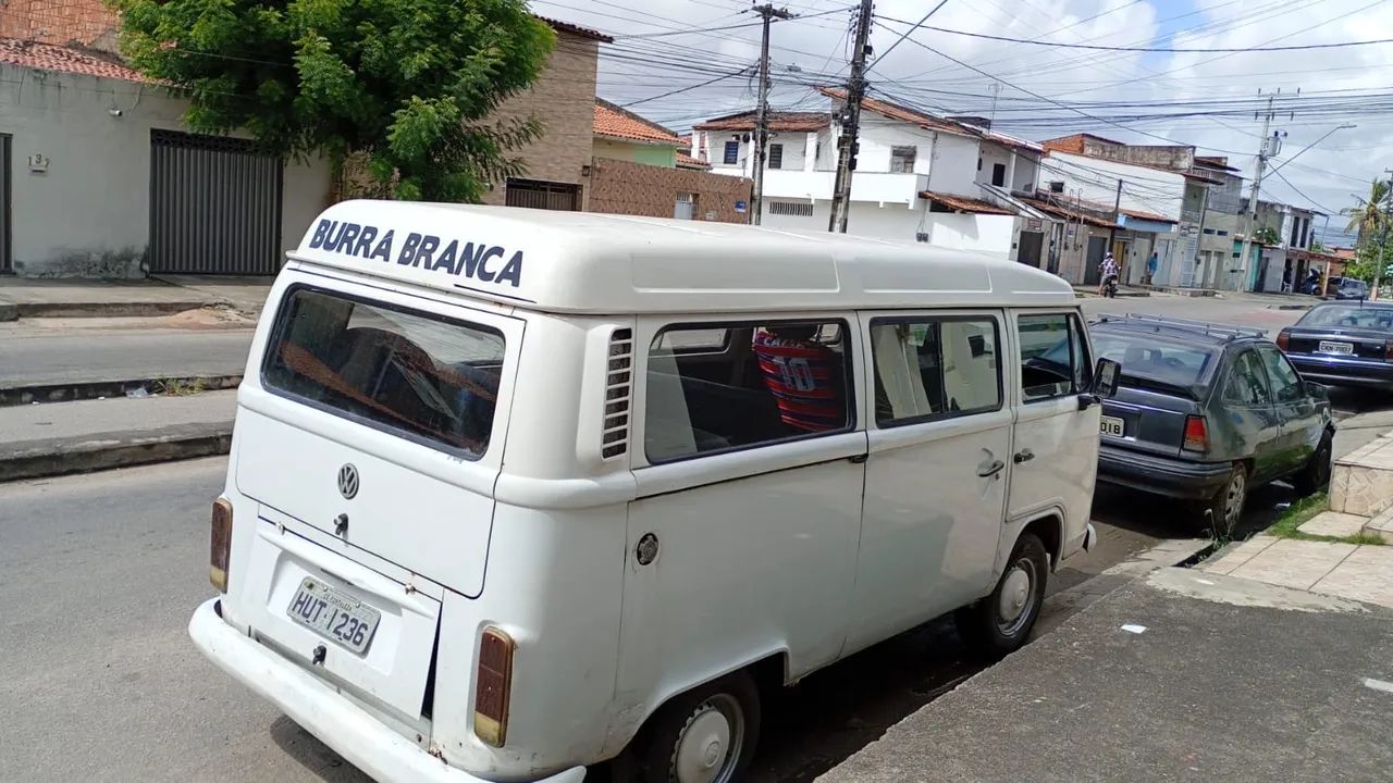 Volkswagen Kombi Standard/ Luxo/ Serie Prata 2003
