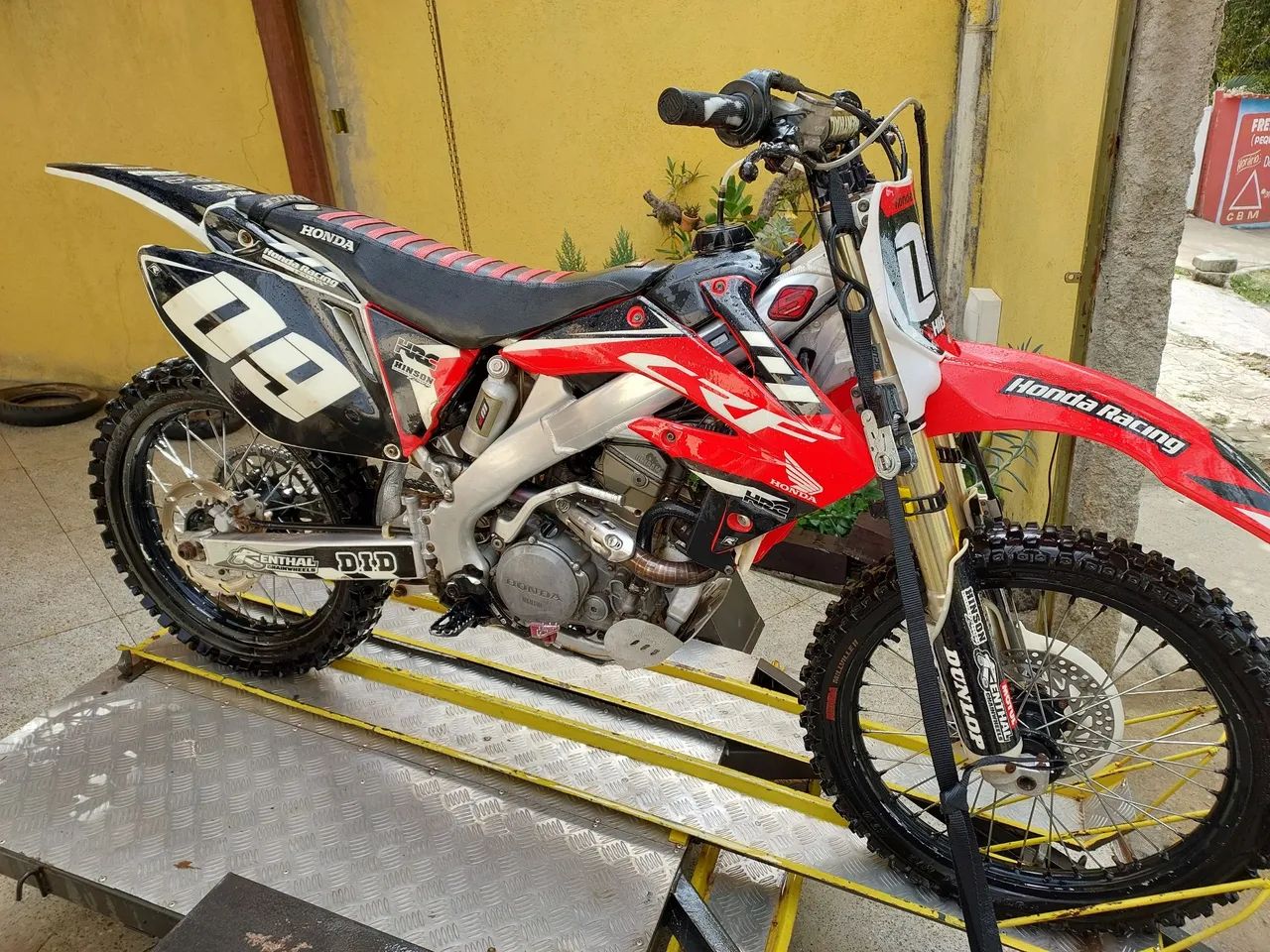 CRF250R 2009 - Foto 3