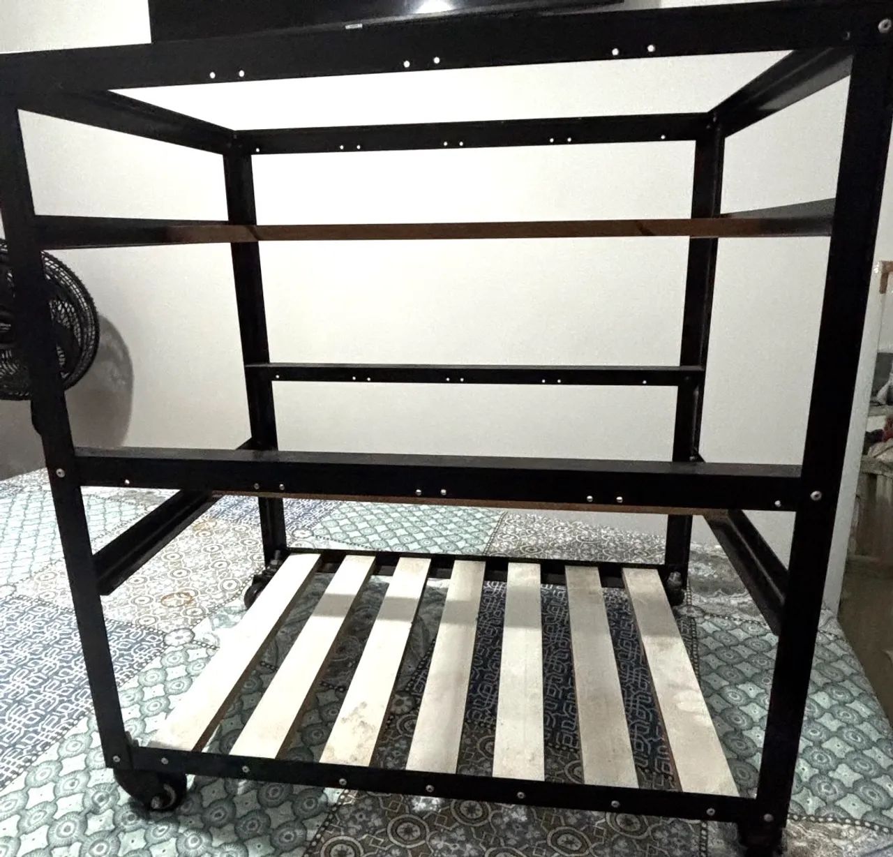 Suporte para até 12 placas de vídeo
