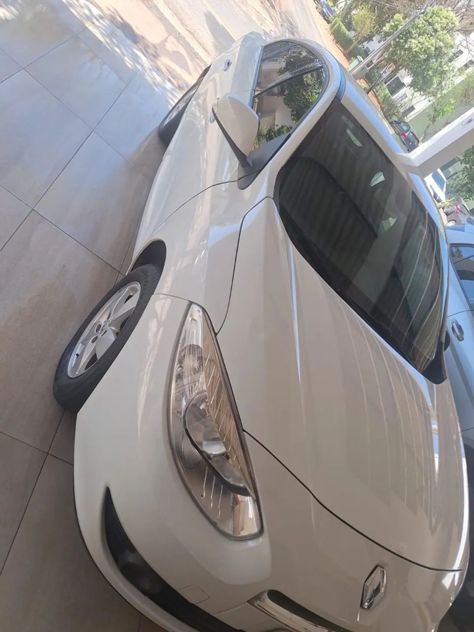 Renault Fluence FLUENCE Sed. Dynamique 2.0 16V FLEX Aut. 2014