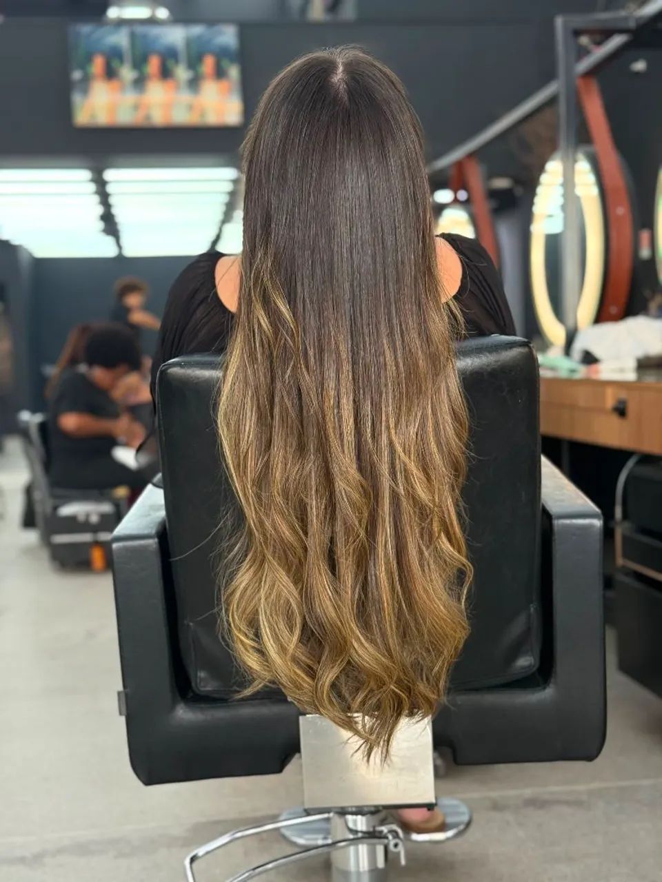 Mechas e coloração  - Foto 2