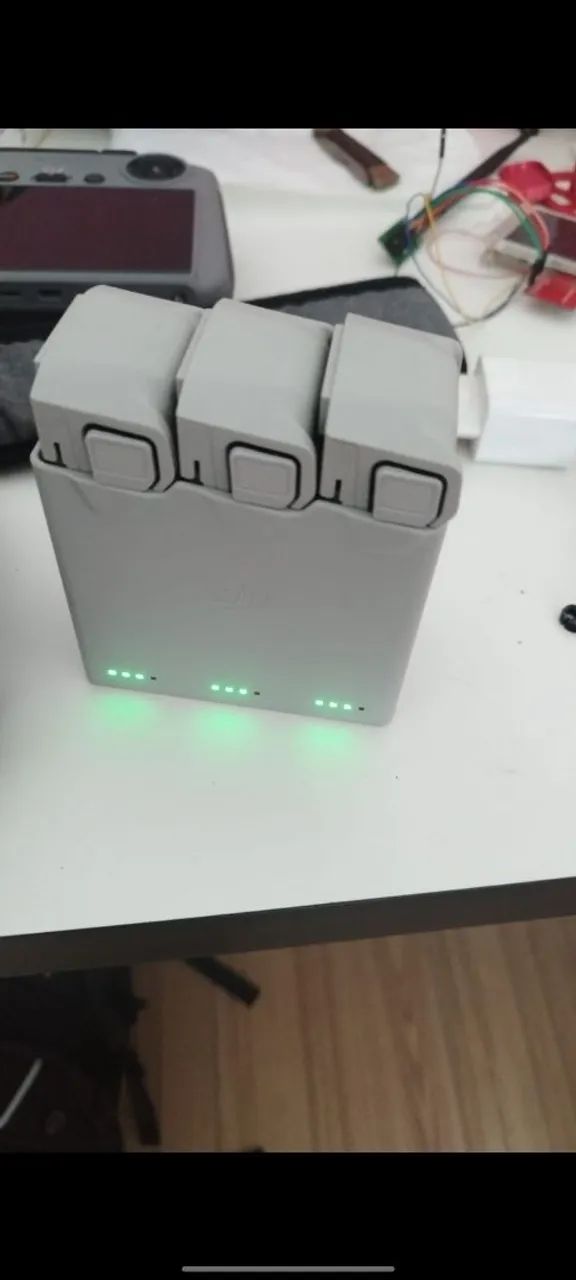 DJI Mini 4 pro combo fly more  - Foto 4
