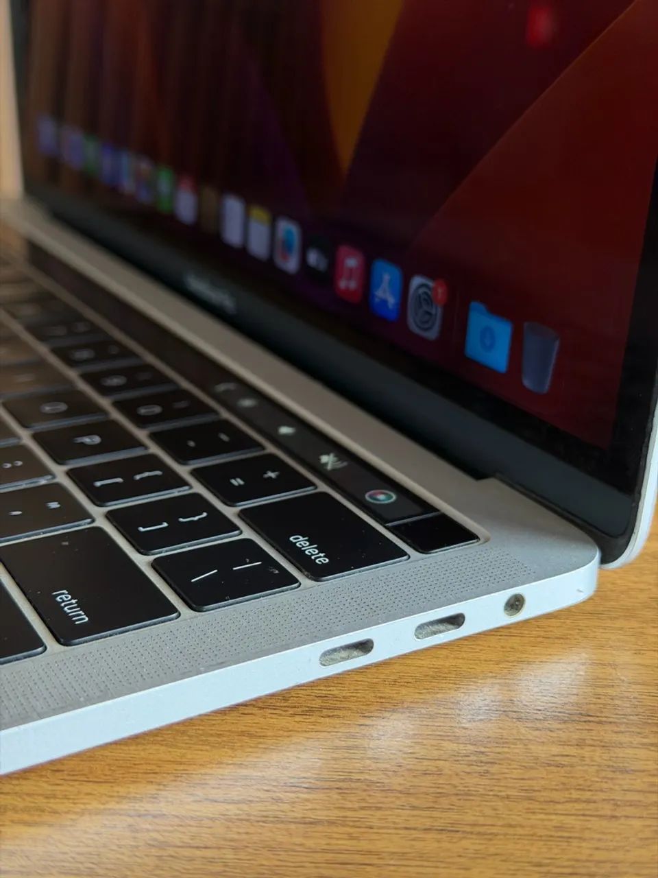 Macbook pro com touch Bar - Foto 2