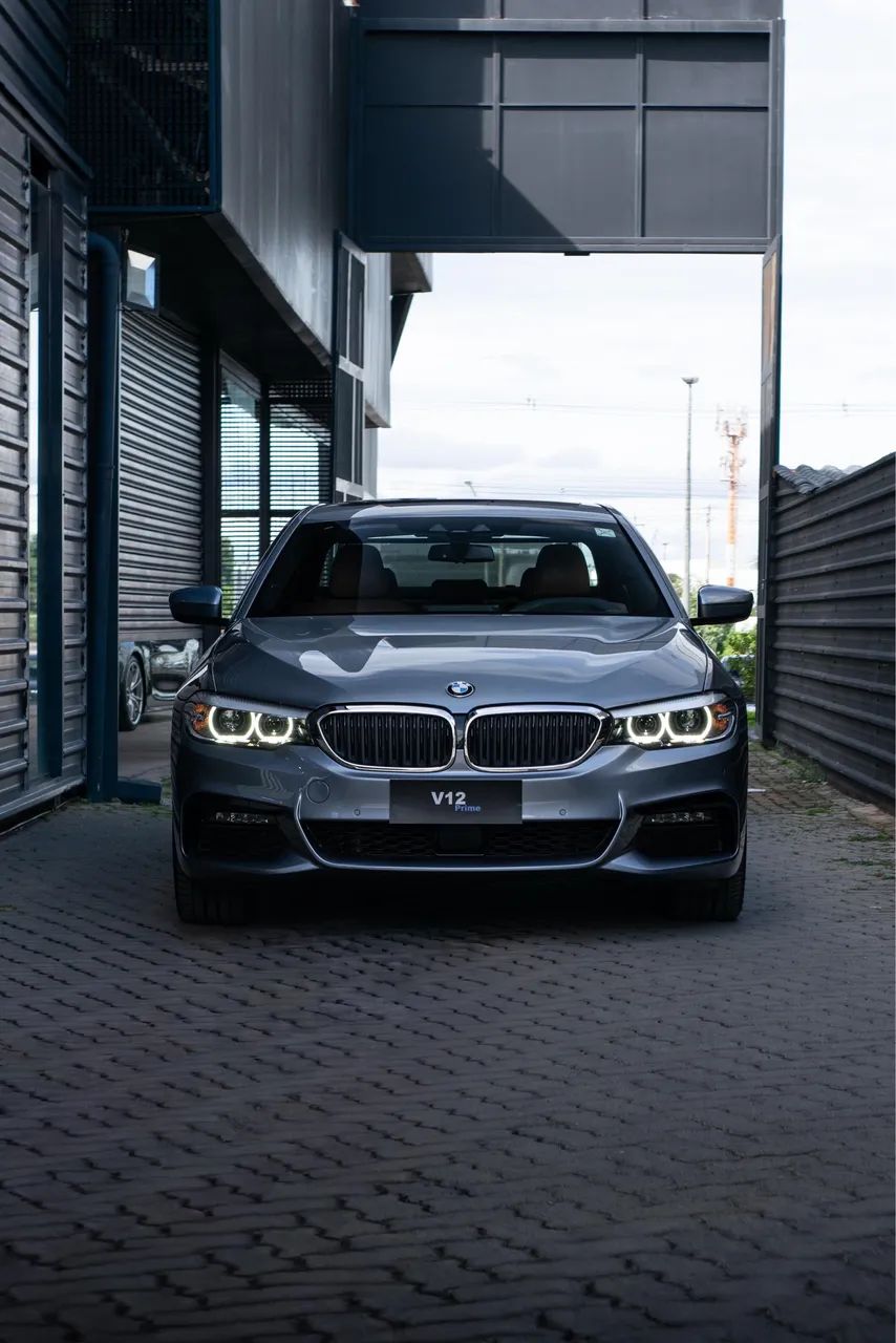 BMW 530E M Sport 2.0 Turbo Híbrido Aut. 2020