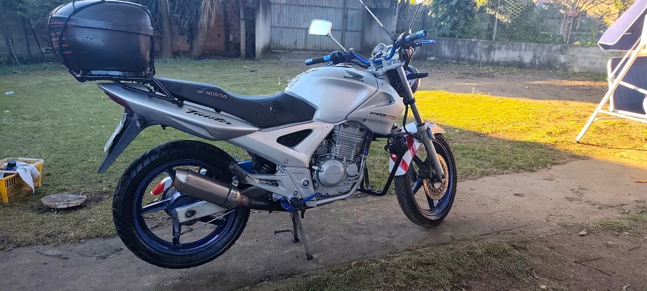 Cbx Twister 250 - Foto 3