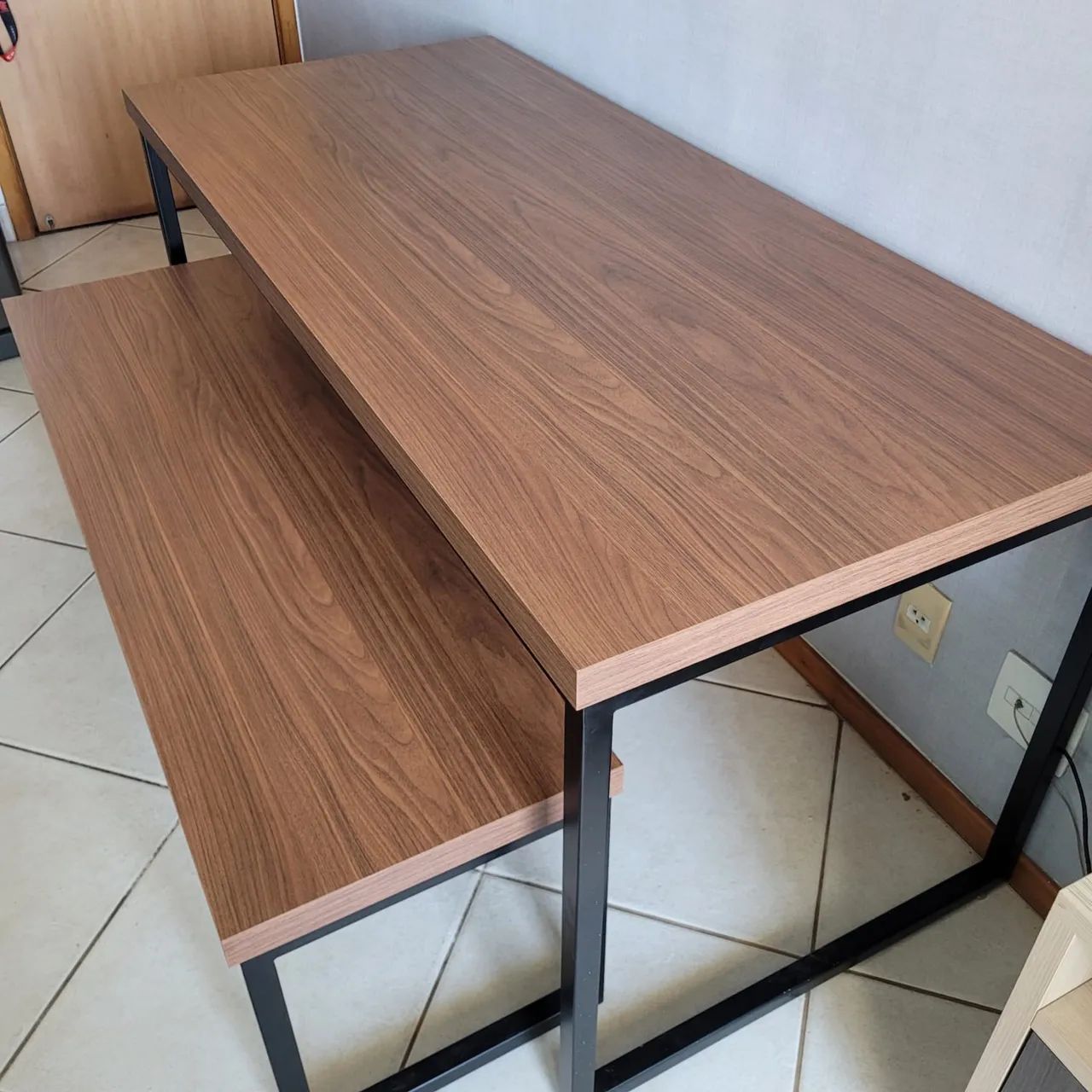 Mesa e Banco  - Foto 2