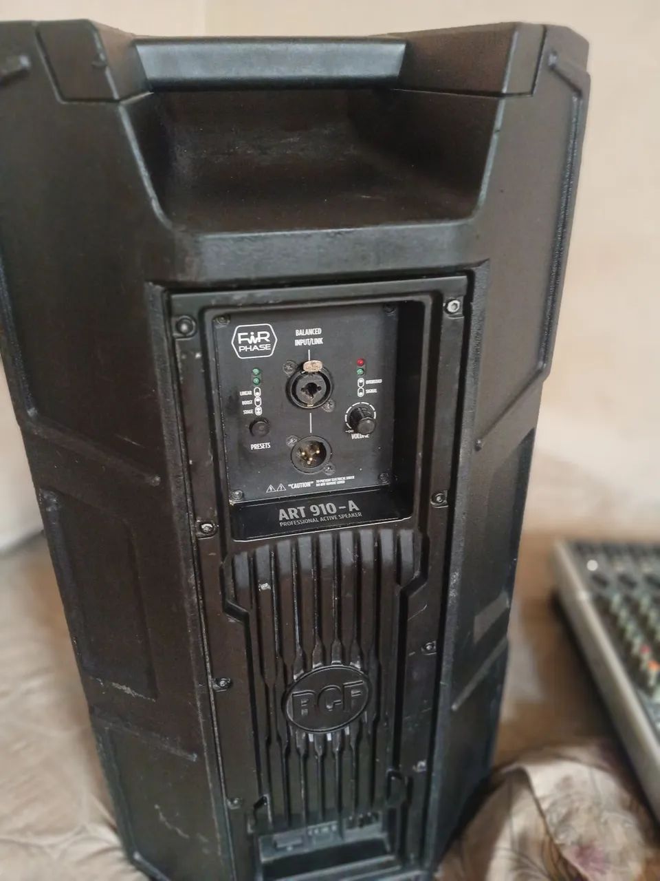 Caixa rcf - Foto 2