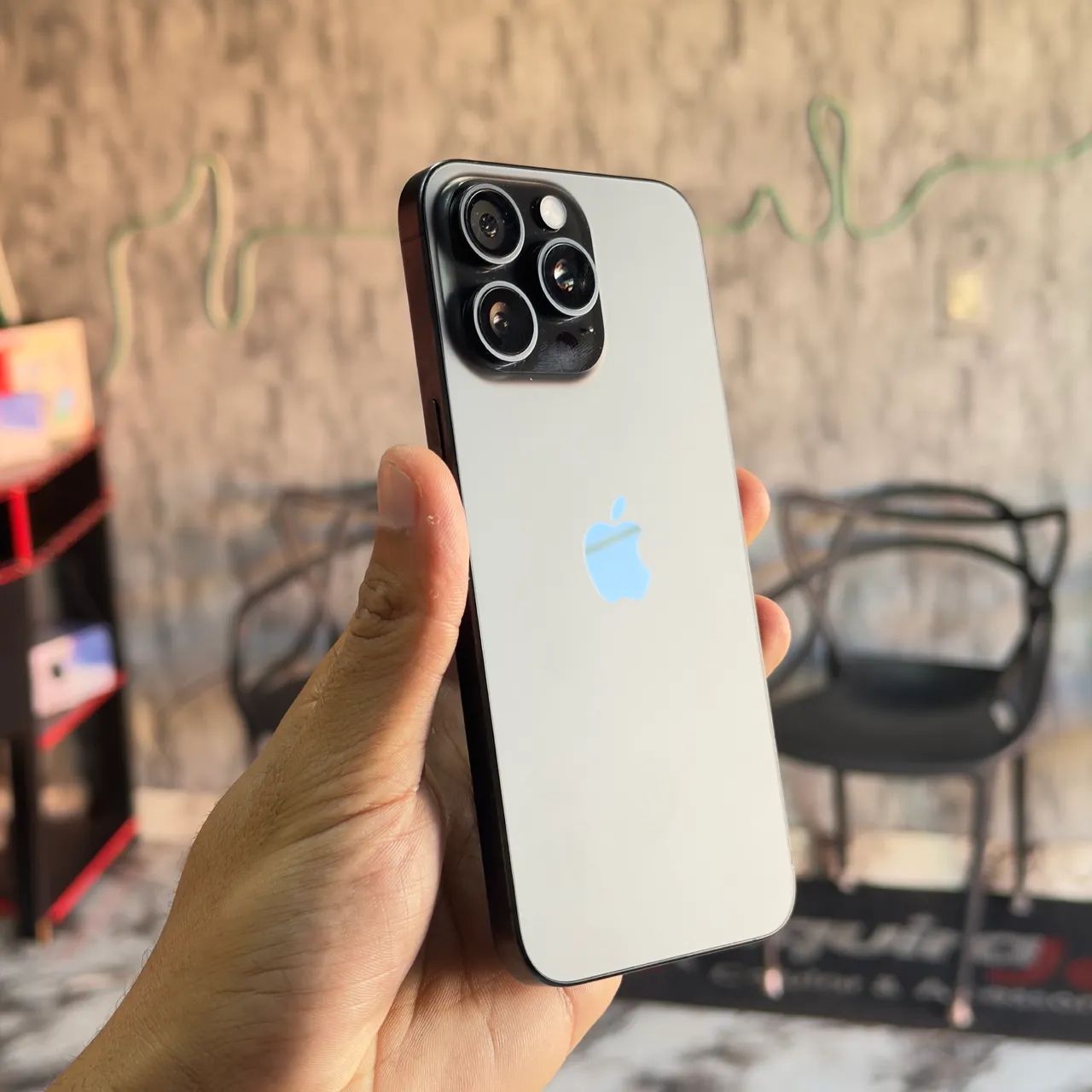 IPhone 16 Pro Max - Foto 2