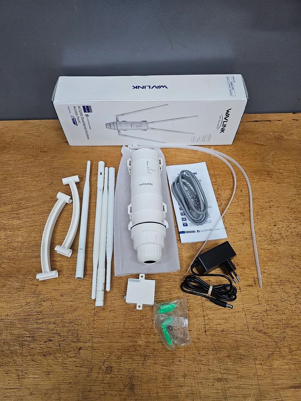 ACCESS POINT WIFI EXTERNO WAVLINK AC1200  - Foto 4