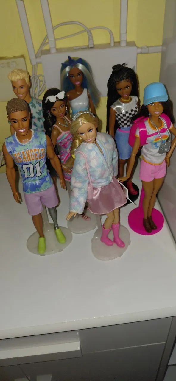 Lote barbies!!leiam o anúncio 