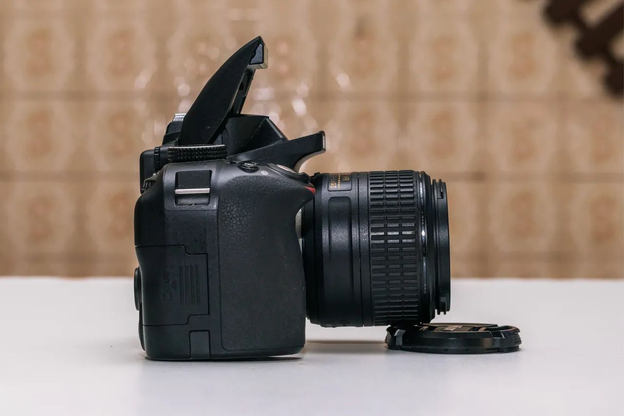 Nikon D3300 + Acessórios - Foto 2