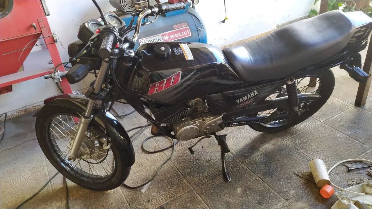 RD 135 1998 - Foto 2