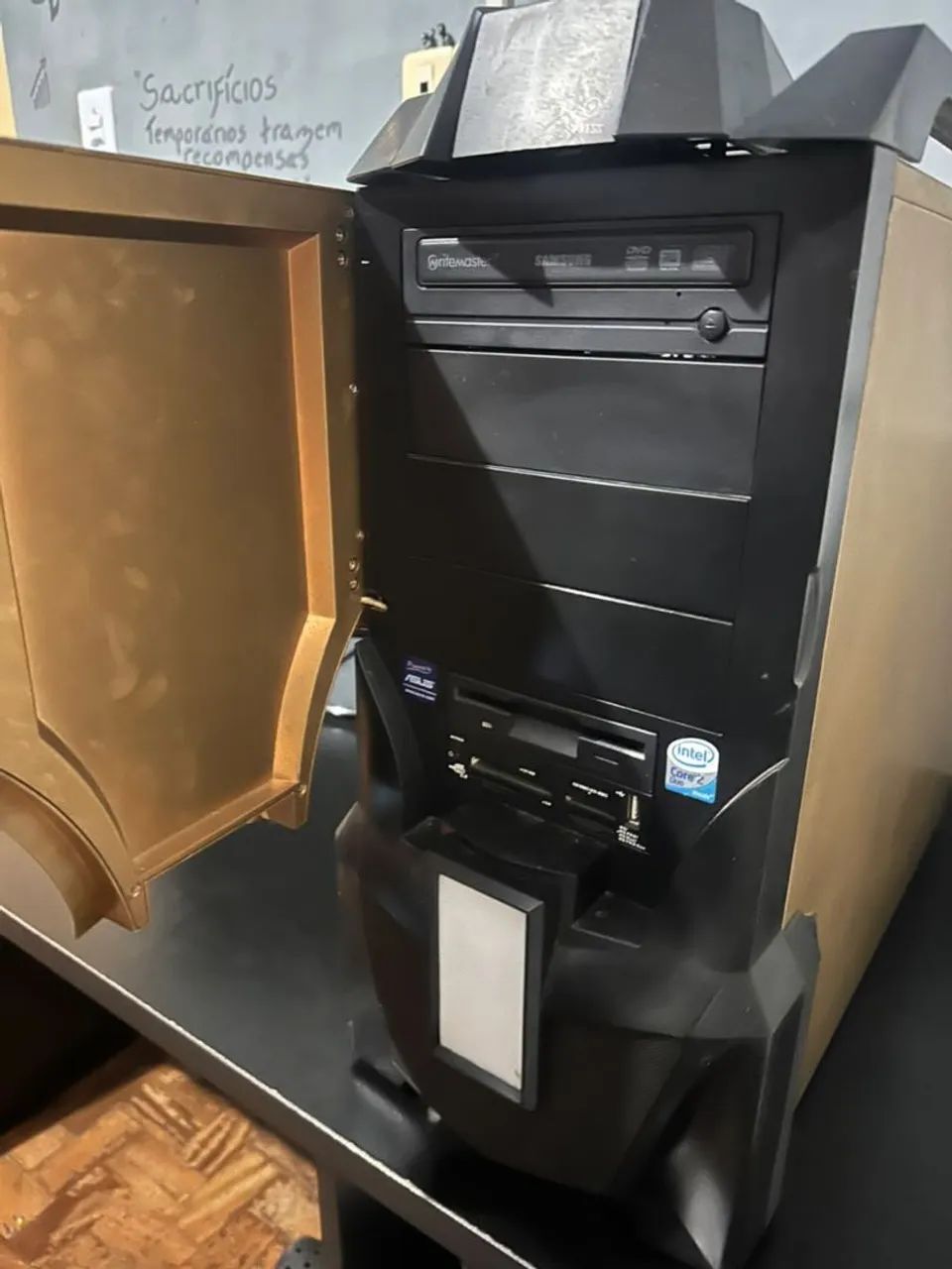 PC usado para estudo. - Foto 2