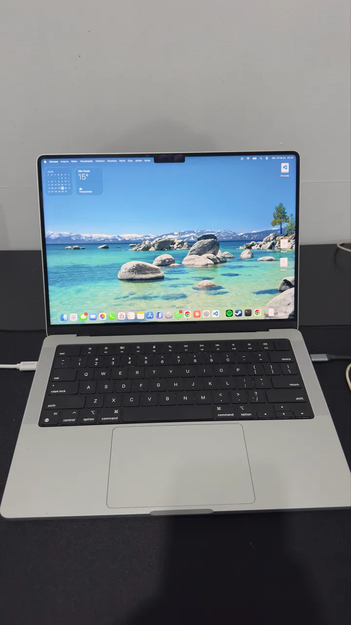 Apple MacBook Pro 2020 - Core i5 | 512GB SSD | Quad Core | 16GB