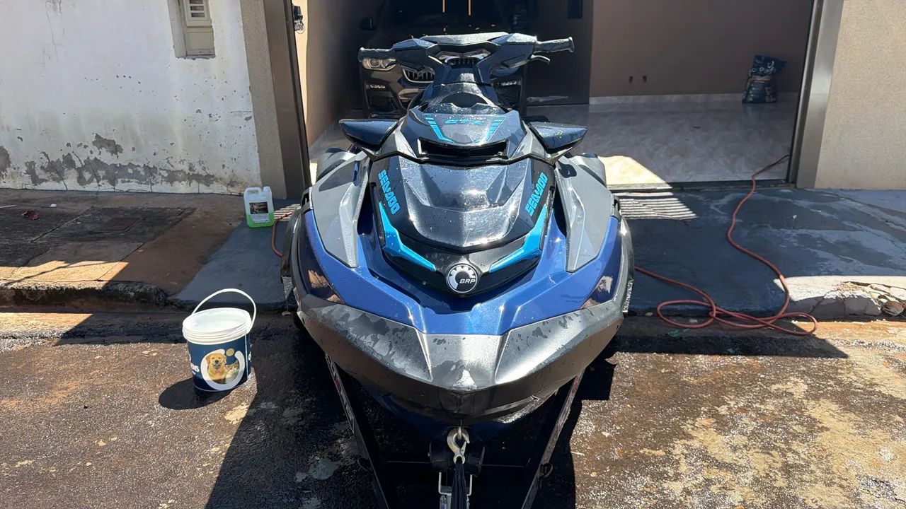 JET SKI 170 GTX 3 LUGARES PAINEL DIGITAL