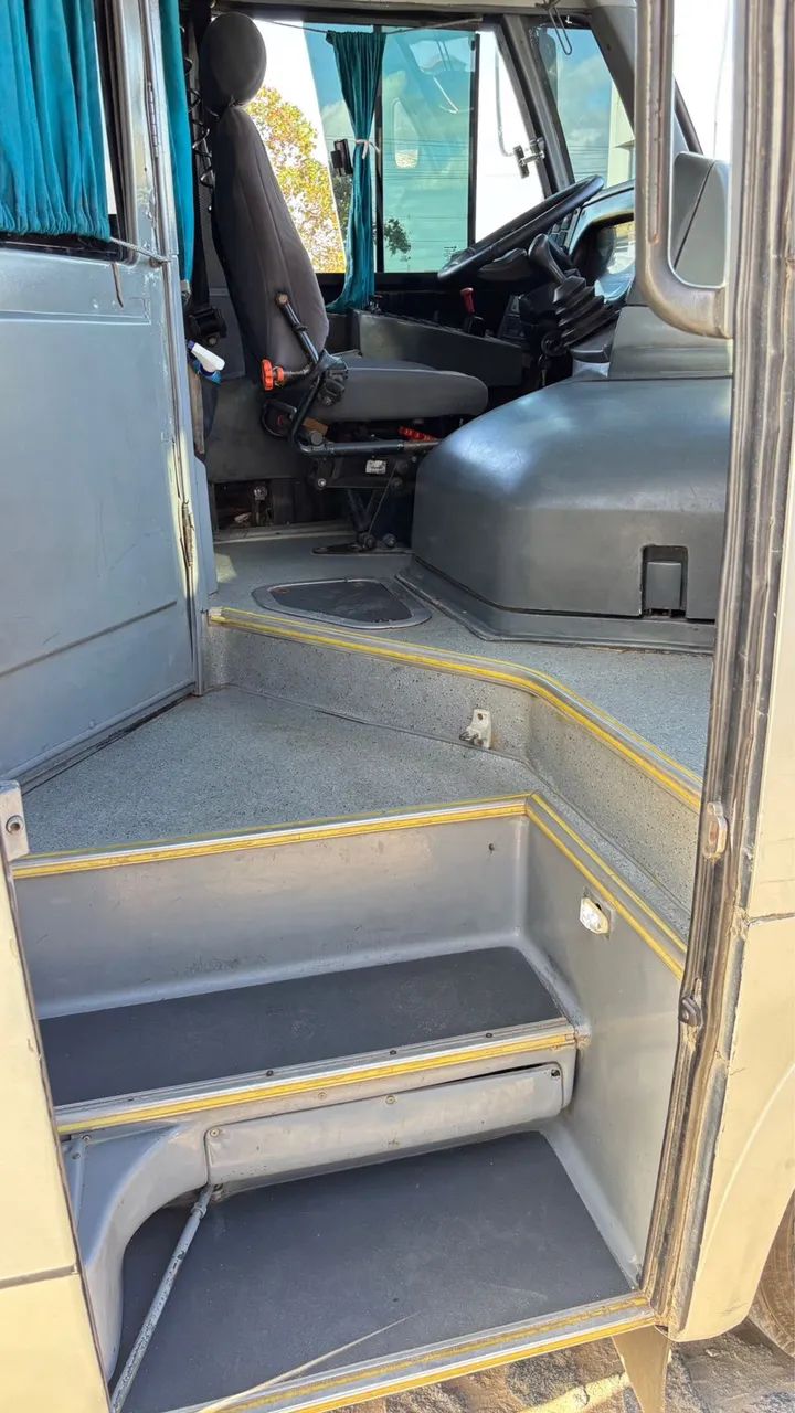 Micro ônibus Marcopolo Sênior NOVÍSSIMO!  - Foto 7