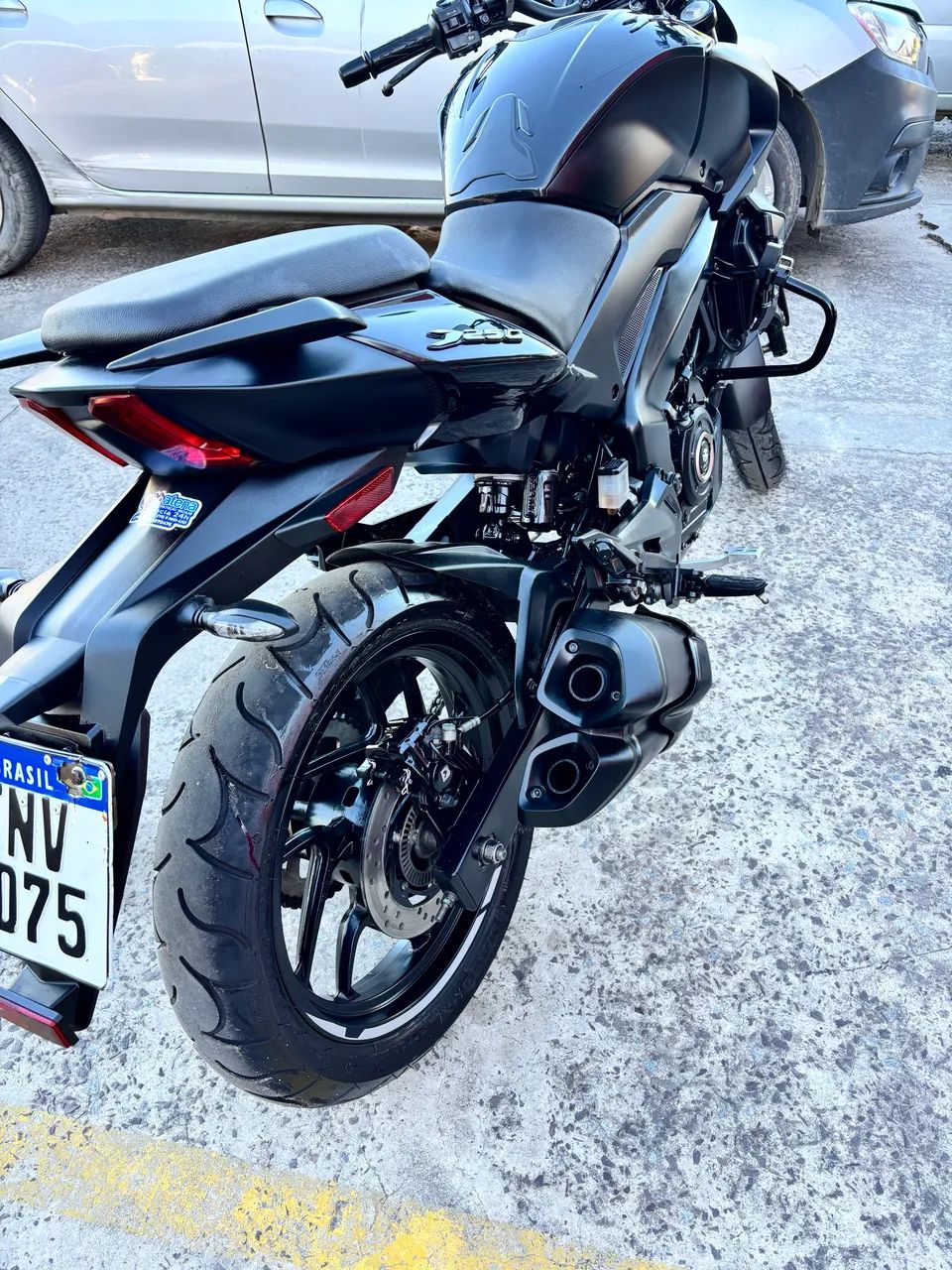BAJAJ DOMINAR 250 - Foto 2