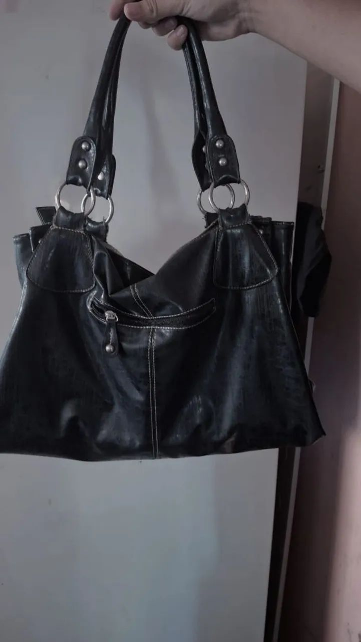 Bolsa de Ombro Patchwork Y2K Preta e Bege - Estilo Vintage Anos 2000 - Foto 2