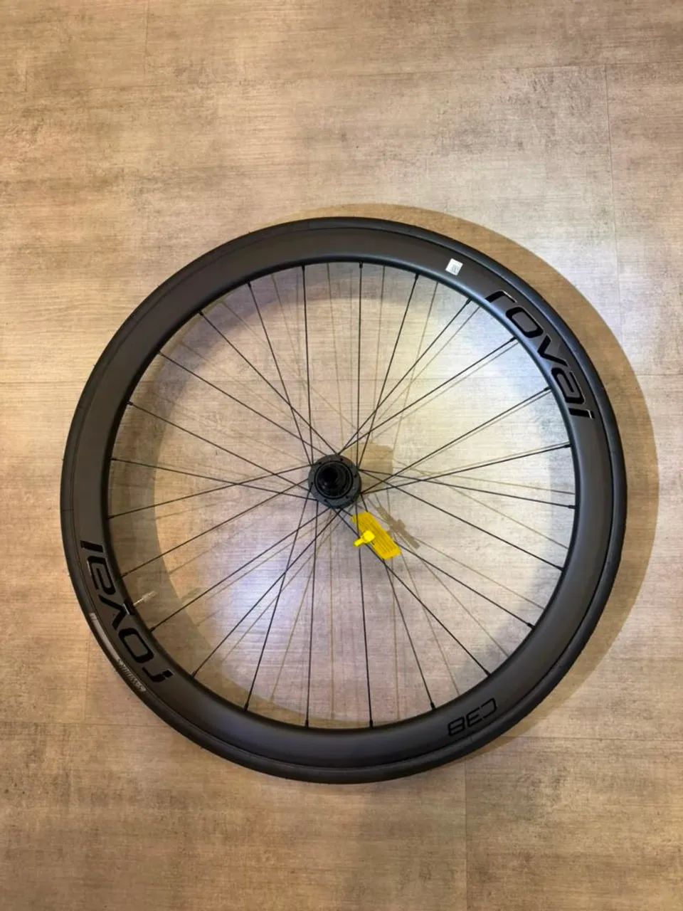 Rodas Carbono Roval C38  TUBELESS NOVAS   - Foto 2