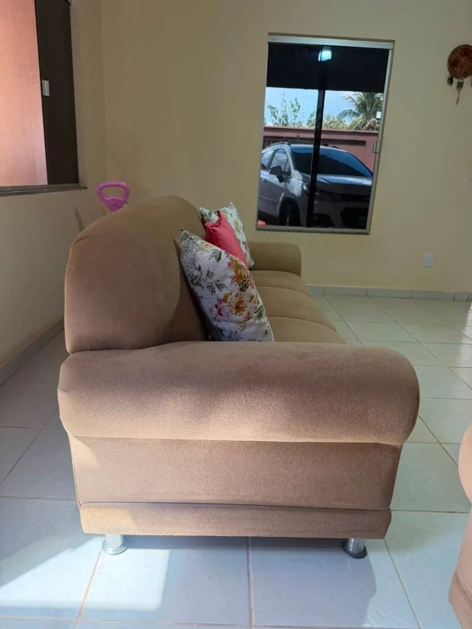 Sofá semi novo top - Foto 3