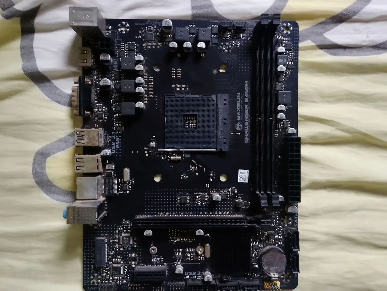 Placa mãe Maxsun B450M