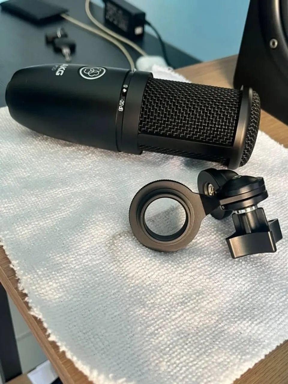 MICROFONE AKG P120 - Foto 3