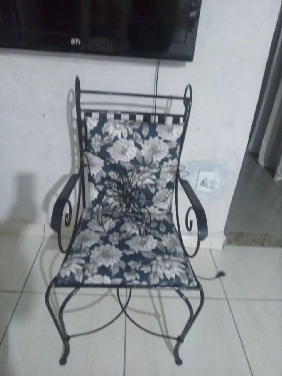 Cadeira de ferro 