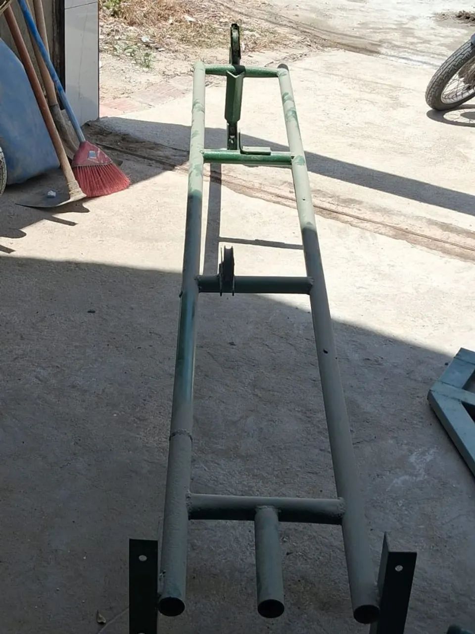 Estou vendendo uma bate estaca sem o motor - Foto 3