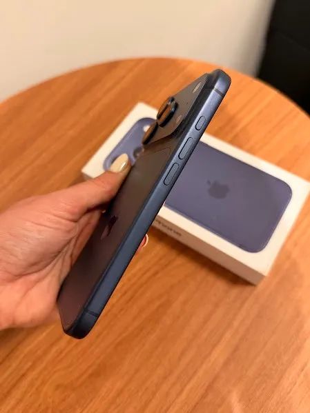 iPhone 17 Pro - Foto 4