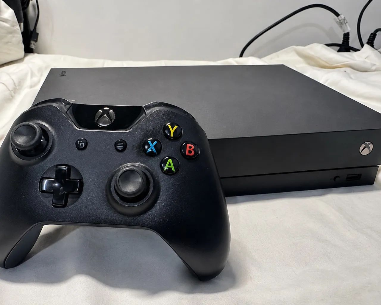 Vendo Xbox one  fat  - Foto 2