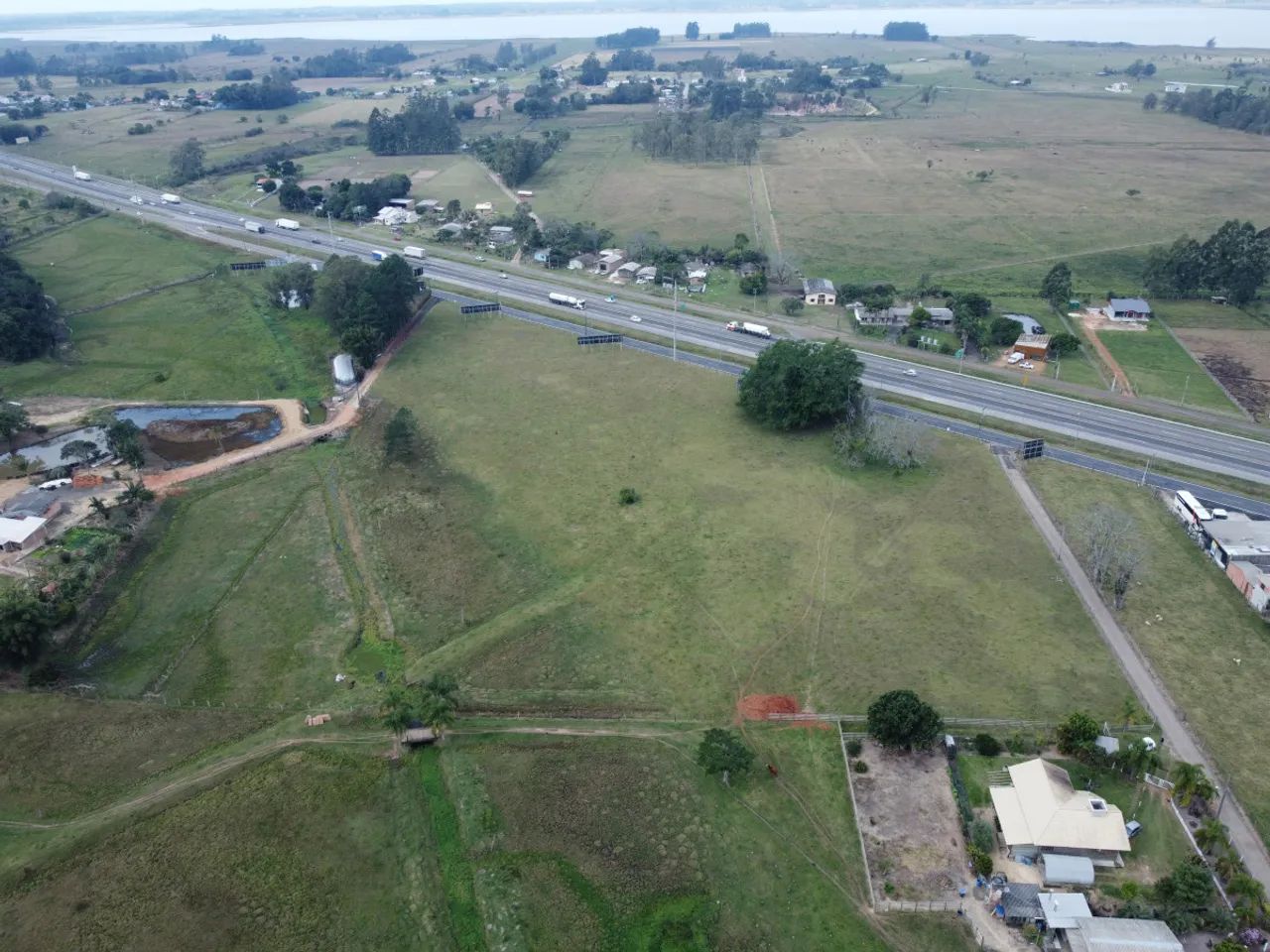 TERRENO NA MARGEM BR 101 OPORTUNIDADE EXCLUSIVA - Foto 4
