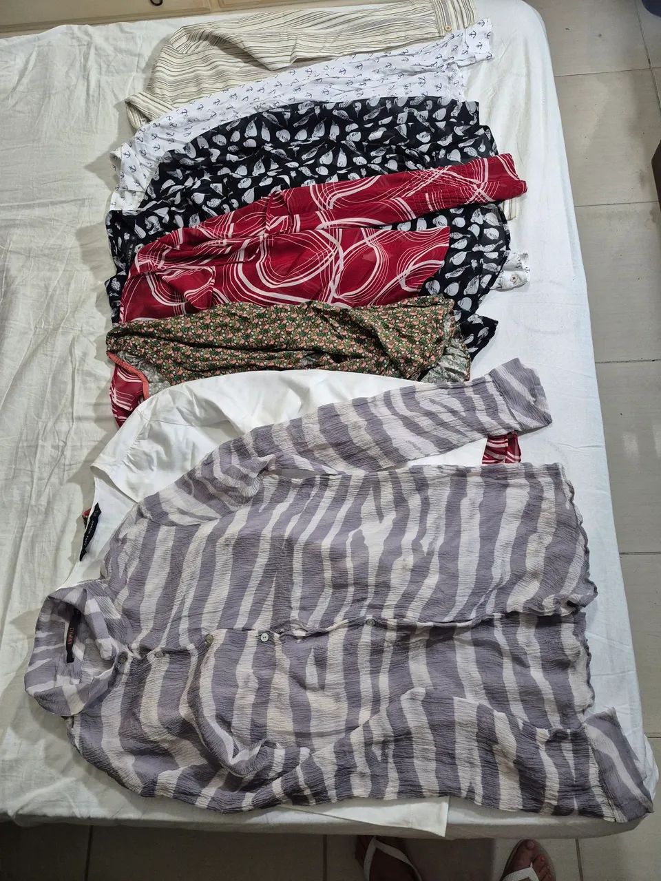 Lote blusas - Foto 3